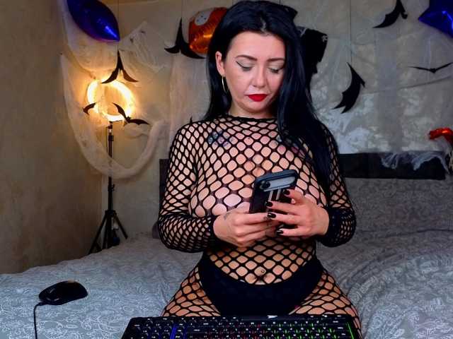 ParisVany26