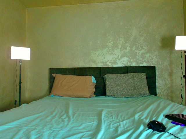 ParisVany26 live cam on BongaCams
