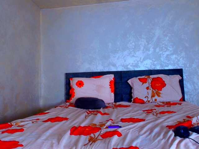ParisVany26 live cam on BongaCams