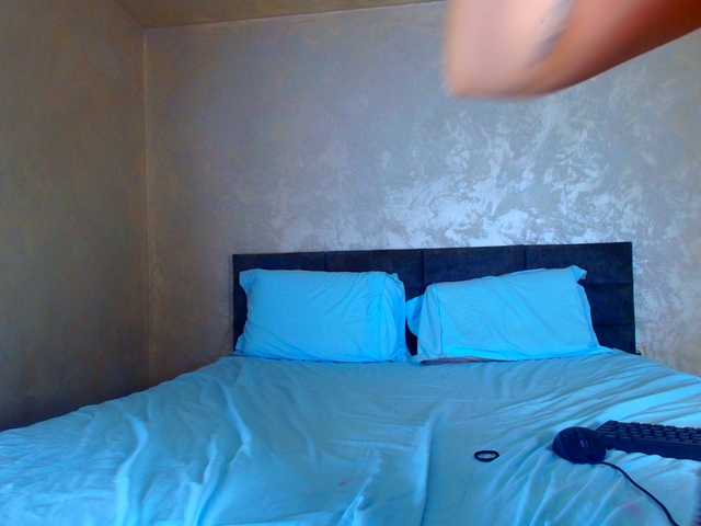 ParisVany26