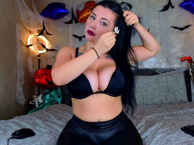 ParisVany26