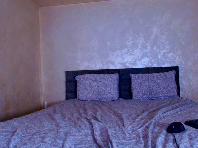 ParisVany26 live webcam show