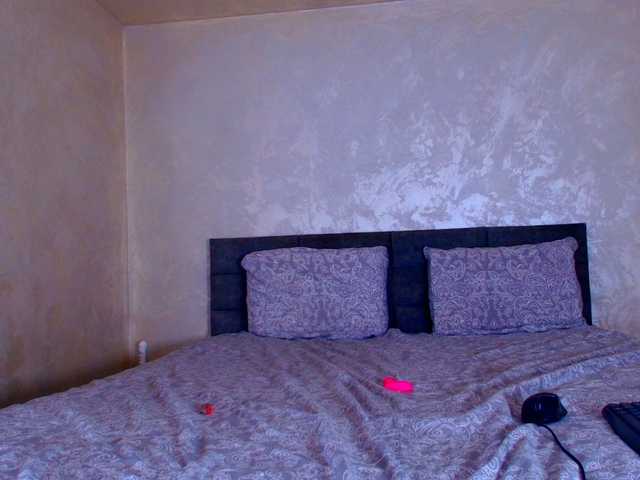 ParisVany26 live webcam show