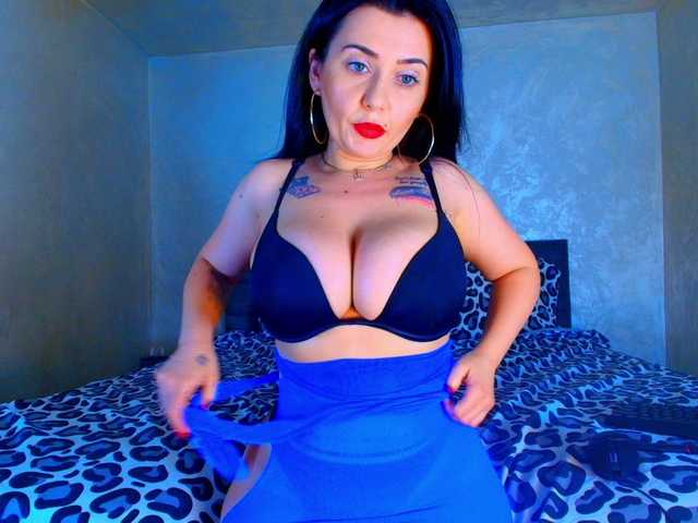 ParisVany26