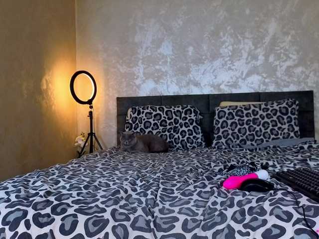 ParisVany26