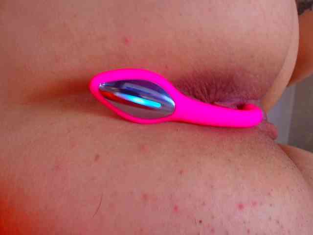 LauraVanessa webcam