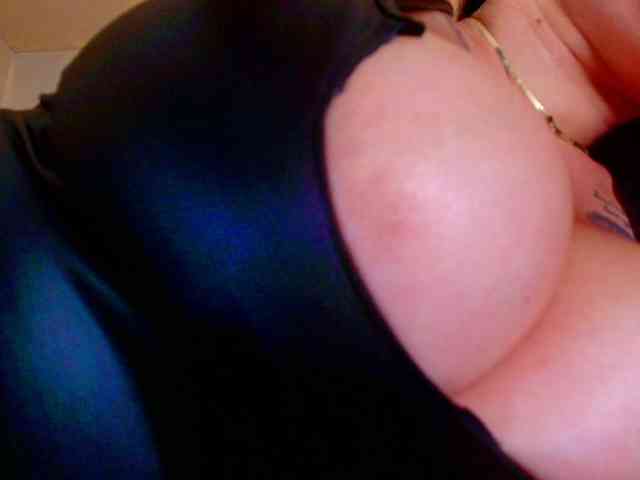 LauraVanessa webcam