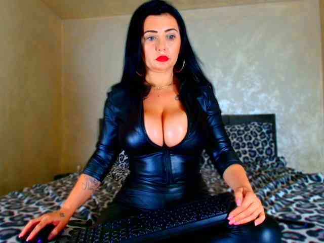 LauraVanessa webcam