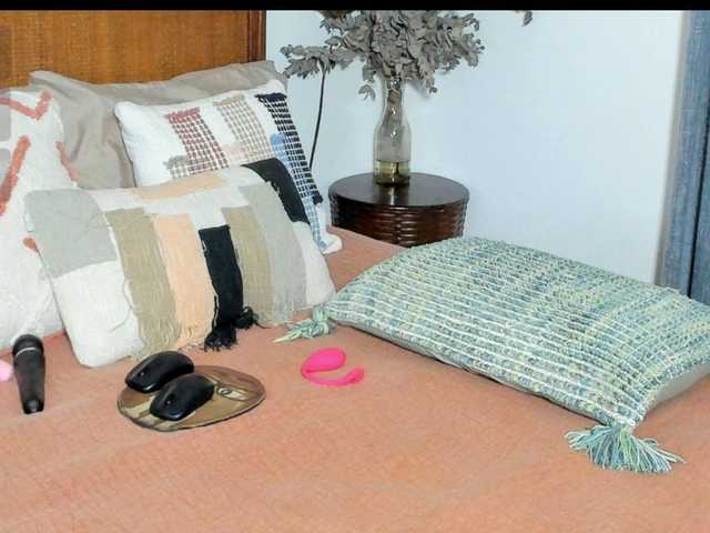 sweet-doll-20 live cam on BongaCams