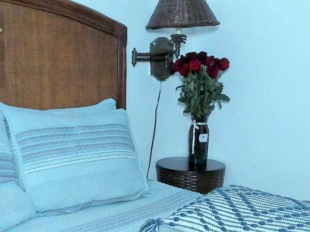 Christine_40