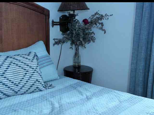 Christine_40 webcam