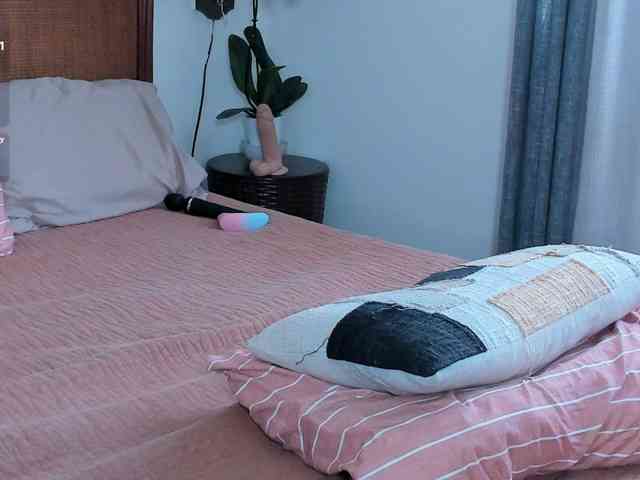 Christine_40 webcam
