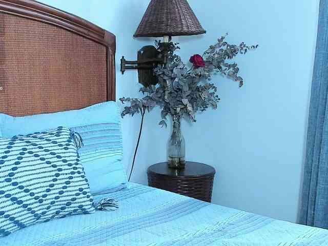 Christine_40 webcam