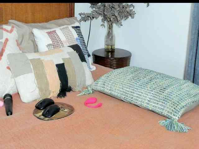 Christine_40 webcam