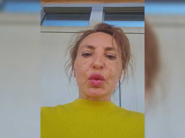EditaMilf live webcam show