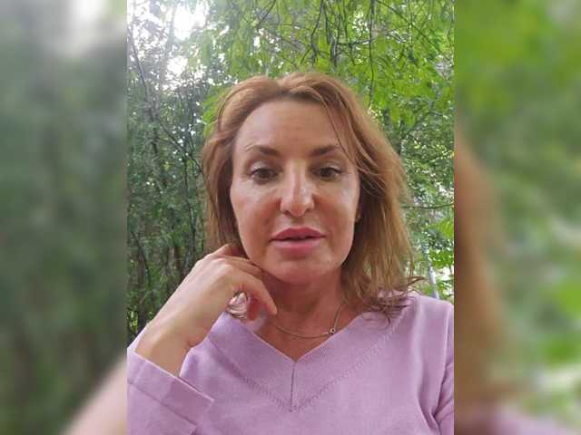EditaMilf live cam on BongaCams