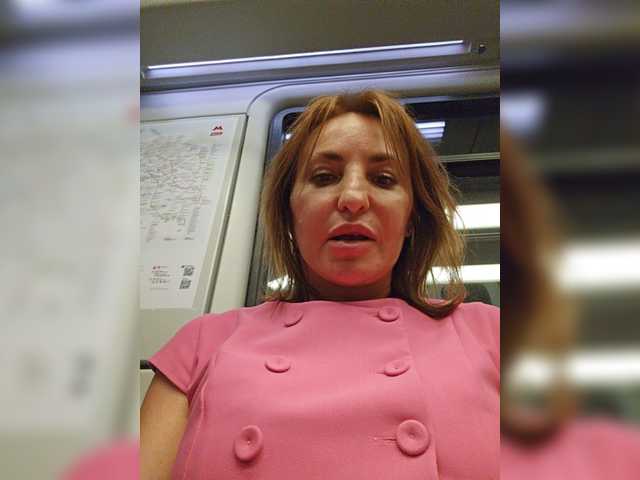 EditaMilf live cam on BongaCams