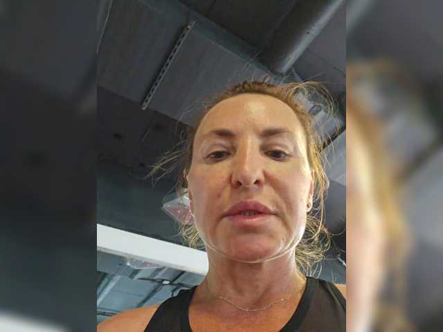 EditaMilf live webcam show