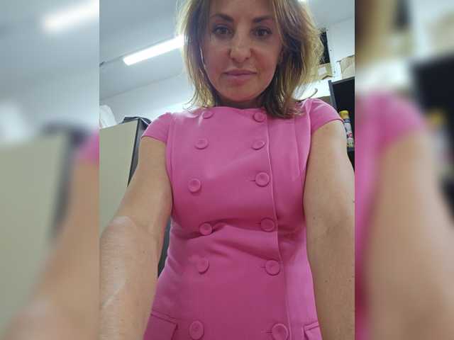 EditaMilf live cam on BongaCams