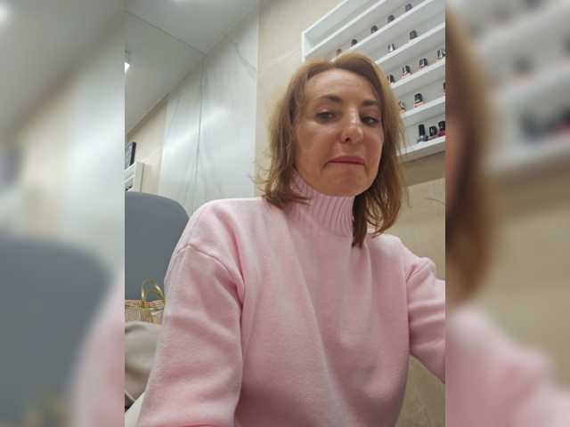 EditaMilf live cam on BongaCams