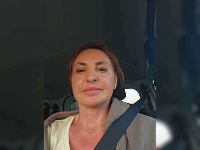 Live трансляция EditaMilf - slutnetki.online