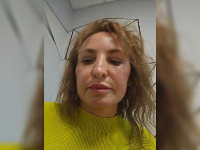 EditaMilf live cam on BongaCams