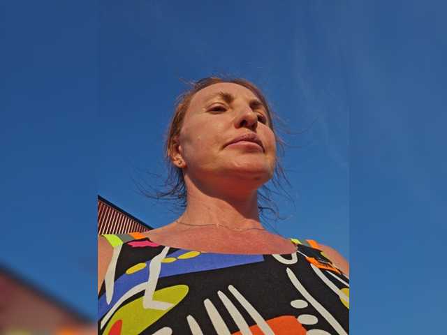 EditaMilf live cam on BongaCams