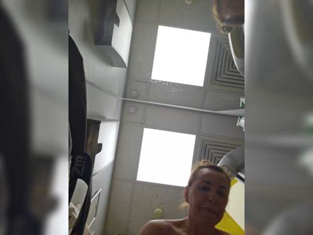 EditaMilf live cam on BongaCams