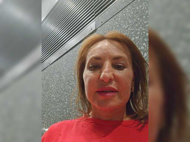 EditaMilf live cam on BongaCams