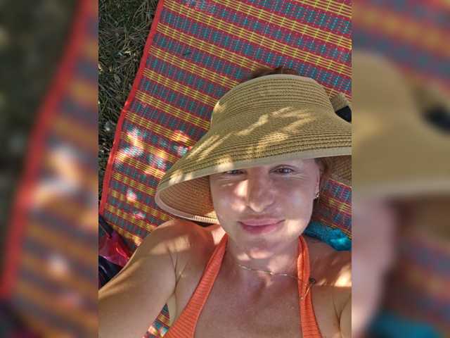 EditaMilf live cam on BongaCams