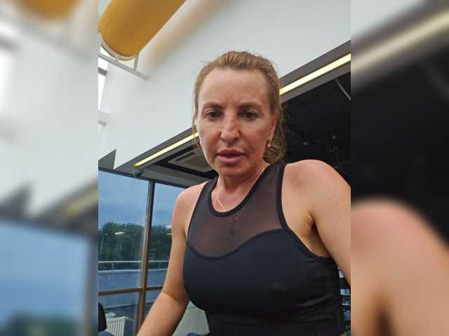 Live трансляция EditaMilf - slutnetki.online