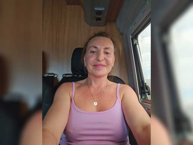 EditaMilf live cam on BongaCams