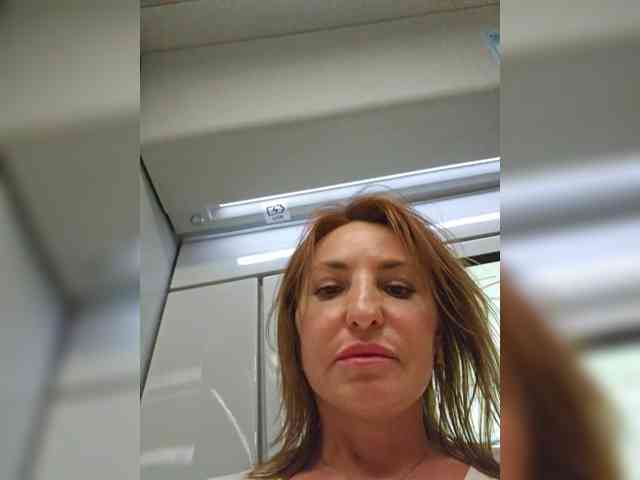 EditaMilf webcam