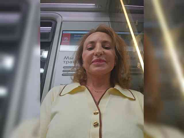 EditaMilf webcam