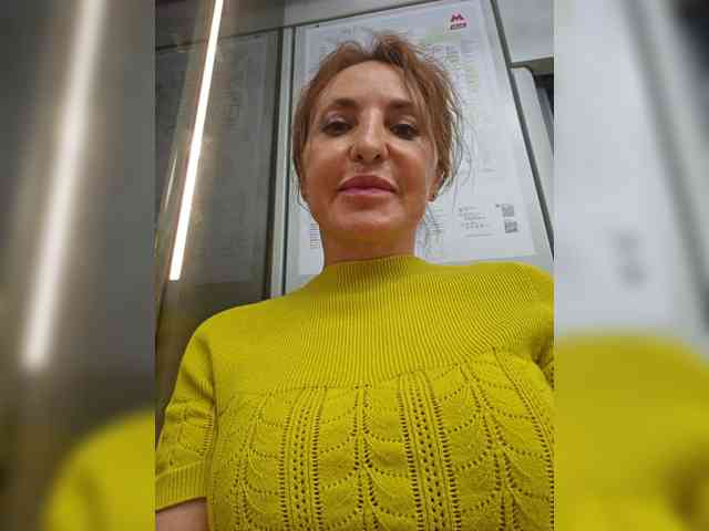 EditaMilf EditaMilf