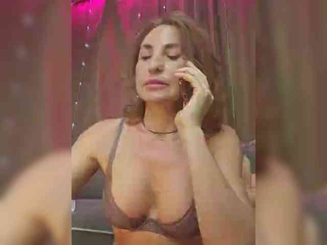 EditaMilf webcam