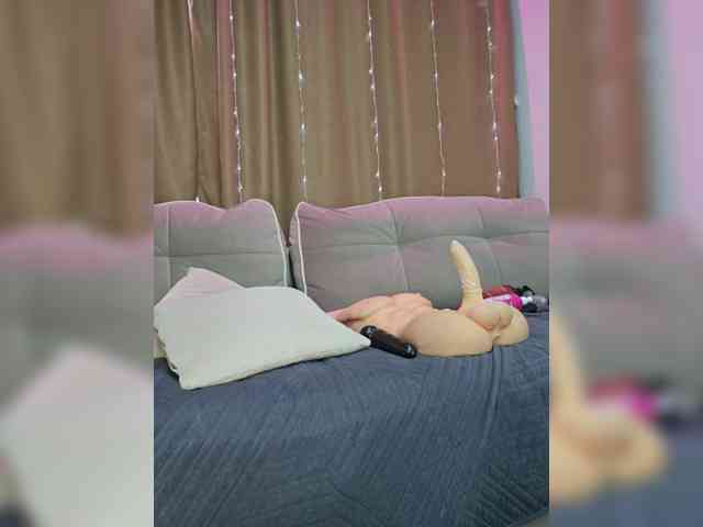 EditaMilf webcam