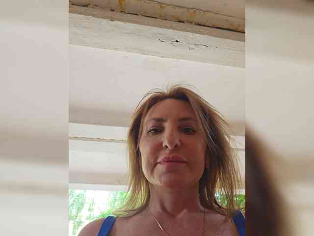 EditaMilf webcam