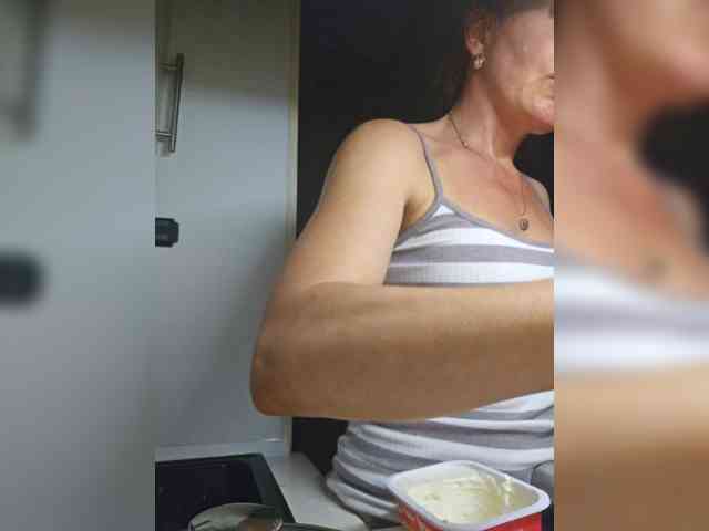 EditaMilf Sex Cam Show