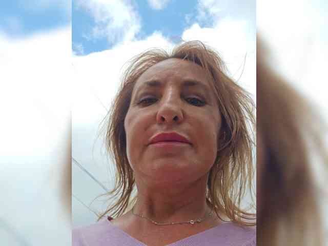 EditaMilf webcam