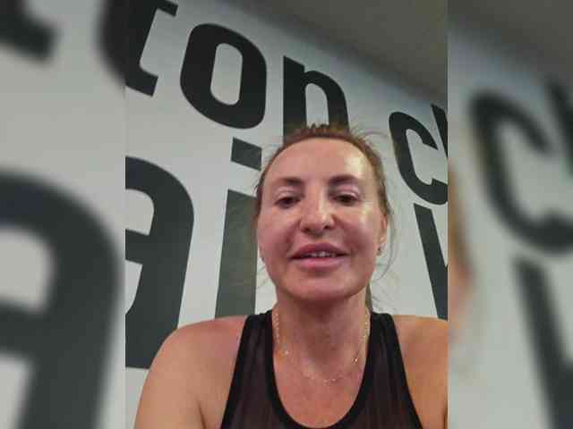 EditaMilf webcam