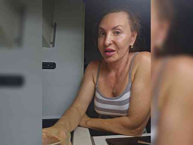 EditaMilf Sex Cam Show