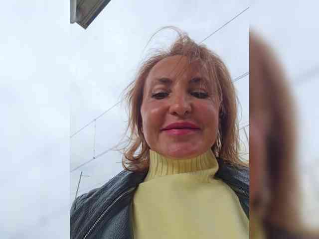 EditaMilf