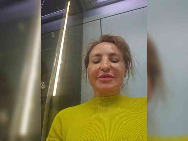 EditaMilf webcam