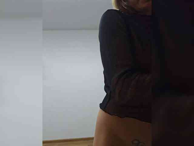 EditaMilf webcam