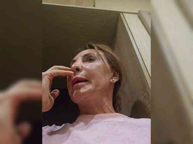 EditaMilf webcam