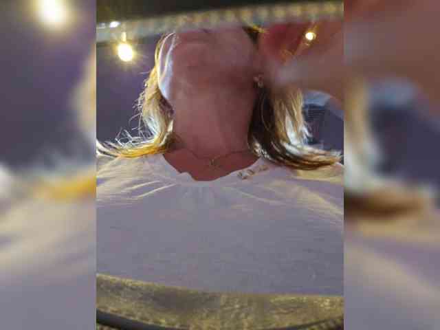 EditaMilf webcam