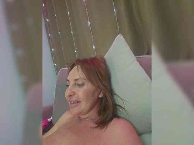 EditaMilf webcam