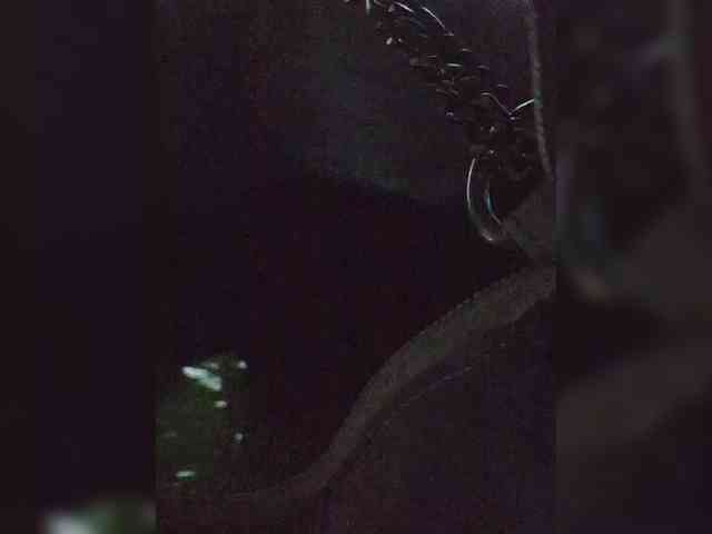 Model: EditaMilf