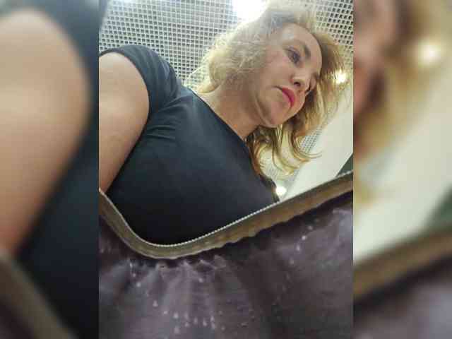 EditaMilf webcam